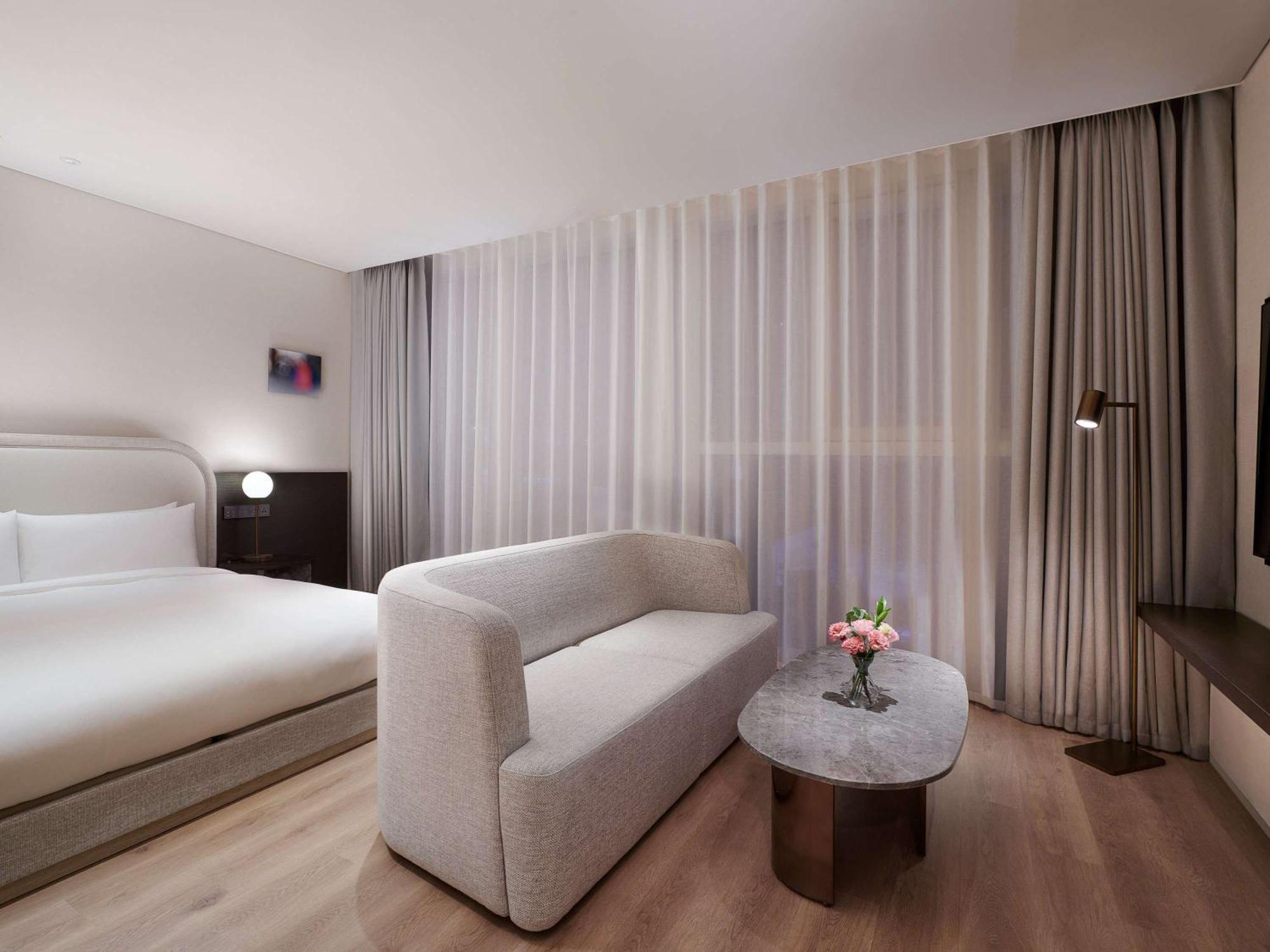 Hotel Naru Seoul Mgallery Ambassador Exterior photo